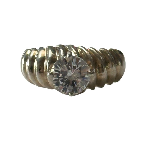 925 Sterling Silver Cubic Zirconia Size 7 - Picture 2 of 10